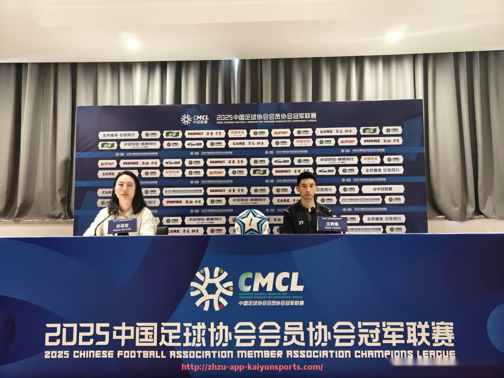 开云体育app下载-NBA 2K系列游戏评测：从虚拟篮球到现实的桥梁